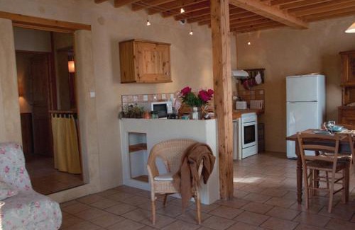 Saint-Antoine-l'Abbaye Bed & Breakfast | Gîte La Grange Du Haut