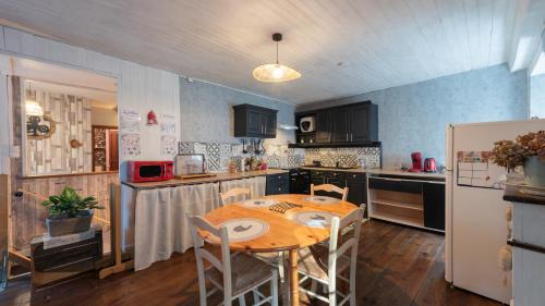 Escot House | Gîte La Pondique