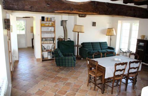 Jupilles House | Gîte La Poterie