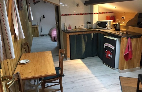 Chazelles Apartment | Gîte le Buron