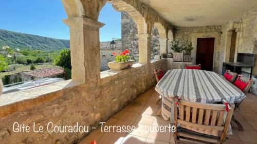 Saint-Maurice-d'Ibie House | Gîte le Couradou - le domaine du viticulteur