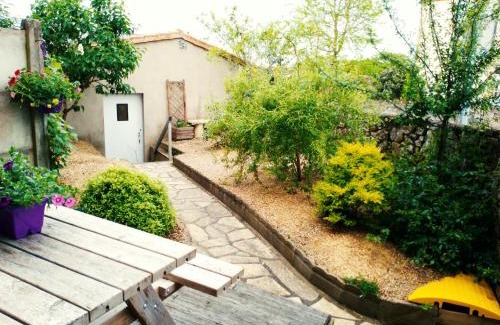 Tiffauges House | Gîte Le Féodal 3 Etoiles
