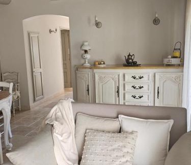 Chateauneuf-les-Martigues House | Gîte le Félibre
