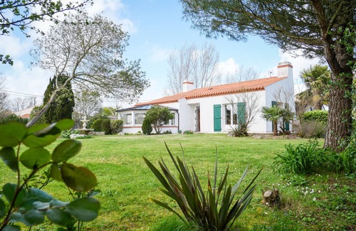 Le Perrier House | Gîte le Pré Coquart, Spacieux et Paisible