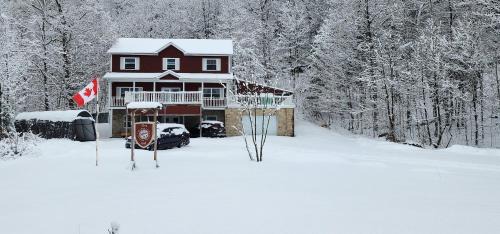 Chelsea Bed & Breakfast | Gîte Le Trésor Caché Bed & Breakfast