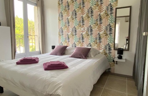 Reillanne House | Gîte Le Tramontane Meublé de tourisme 4 étoiles Le Moulin de Prédelles