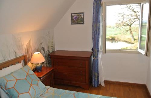 Villeneuve-les-Sablons House | Gîte Les Chênes