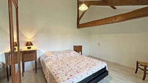 Saint-Mathieu House | Gîte Les Champs N°3