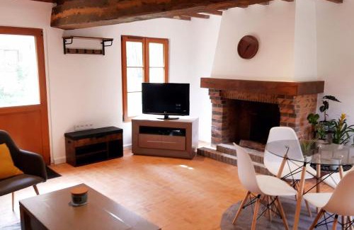 Ligny-le-Ribault House | Gîte Les Fourmilières