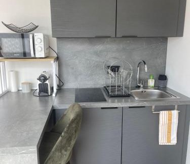 Poulgoazec Apartment | Gîte les Hirondelles