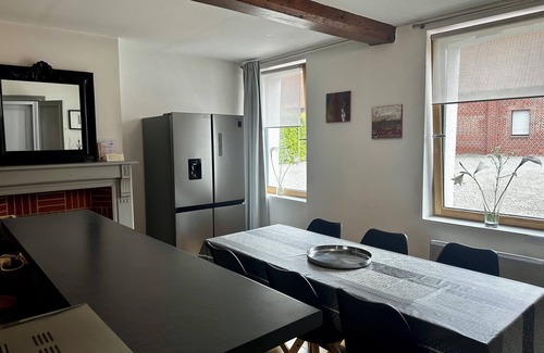 Arques Apartment | Gîte Les Oliviers – 4 people – 2 bedrooms – 1 bathroom – Indoor pool