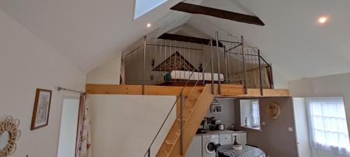 Plouvorn House | Gîte Les Pampas Les Jardins de Kerellec 20min de la mer 2 à 4 personnes jacuzzi et terrasse