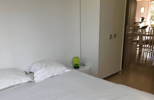 Ambrault House | Gîte les Saints Képis