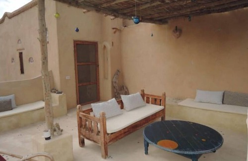 Yusuf as-Sidiq House | Gîte maison du lac Tunes village