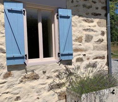 Sussac House | Gîte Maison du Trottoir, Sussac