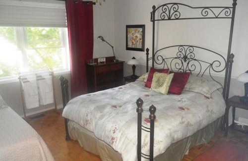 Mauricie Bed & Breakfast | Gîte Maison Parc Delormier