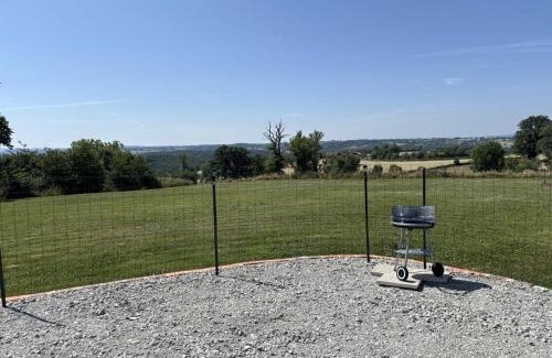 Marcillat-en-Combraille House | Gîte moderne à Marcillat-en-Combraille, nature et confort pour 4 personnes - FR-1-489-582