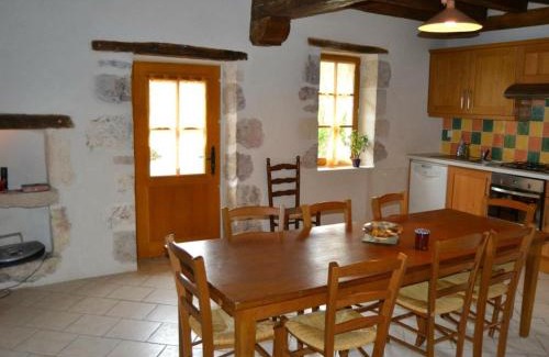 Valencisse House | Gîte Molineuf, 4 pièces, 8 personnes - FR-1-491-216