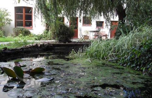 Daussois Apartment | Gîte Montrias