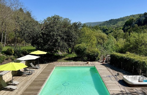 Cereste Apartment | Gîte Nature en Luberon - LE Bleu DU SUD