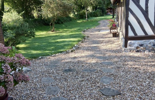 Manneville-la-Raoult Cottage | Gîte near Honfleur "Le clos normand