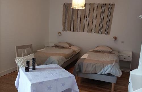 Pierrepont House | Gîte Normand Le Merle blanc 2 à 6 personnes