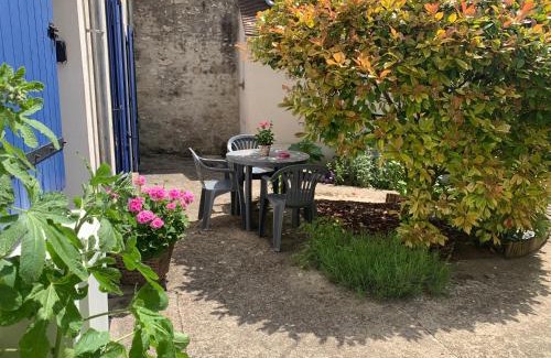 Montigny-sur-Loing House | Gîte O'Loing