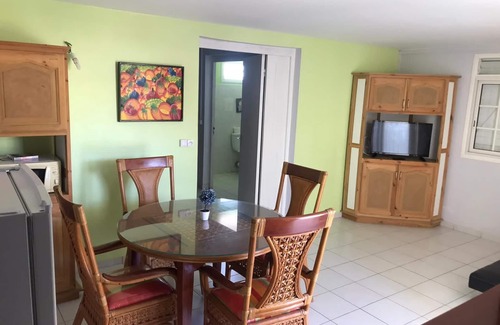 Gros Cap Apartment | Gîte Papaye