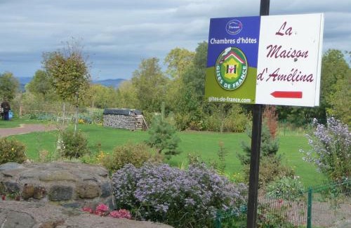 Seneujols Bed & Breakfast | Gîte pittoresque en campagne près du Puy-en-Velay, idéal pour nature et St-Jacques de Compostelle - FR-1-582-451