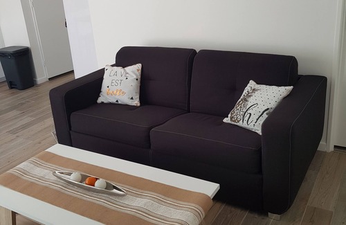 Sollies-Toucas House | Gîte Pour 2 Personnes Climatisation Avec Piscine