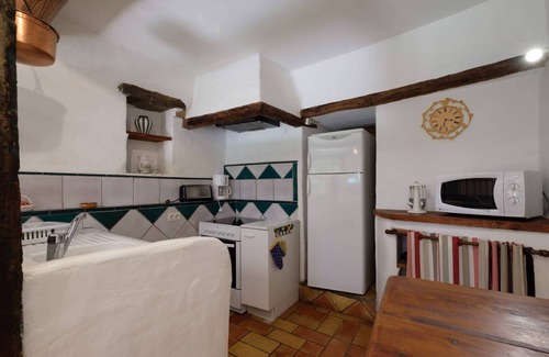 Fontiers-Cabardes Bed & Breakfast | Gîte Pour 6 Personnes "les Marronniers" Près de Carcassonne