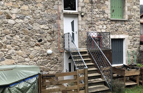Mariac House | Gîte Pour Détente ou Sportif Village Typique, Épicerie Bar. .animaux non Accepté