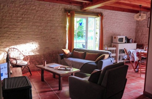 Torxe House | Gîte Rural, le Gué de Champagné, Proche de la Boutonne