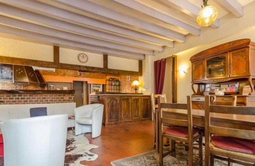 Saint-Hilaire-sous-Romilly House | Gîte Saint-Hilaire-sous-Romilly, 4 pièces, 6 personnes - FR-1-543-72
