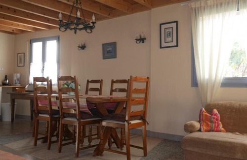 Saint-Romain-en-Jarez House | Gîte Saint-Romain-en-Jarez, 4 pièces, 6 personnes - FR-1-496-34