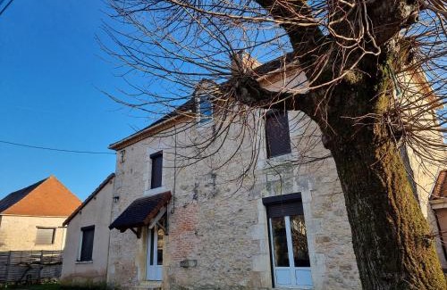 Mayac House | Gîte Sarazac
