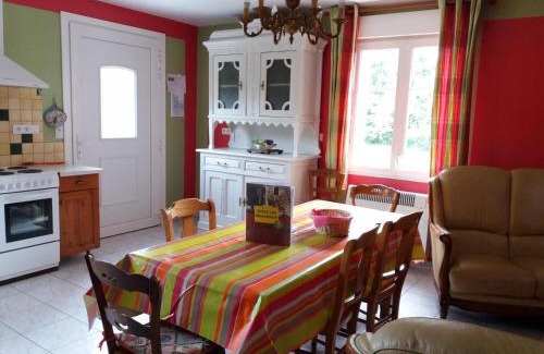 Fontaine-les-Croisilles House | Gîte spacieux à Croisilles, 7 pers, terrasse sud, parking, wifi, proche Arras, parc expo, base nautique - FR-1-376-63
