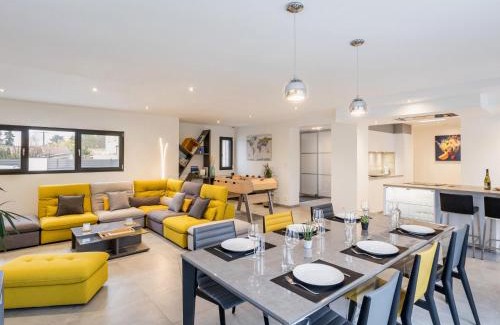 La Haie-Fouassiere House | Gîte spacieux avec jardin, spa, babyfoot et parking privé - FR-1-306-1292