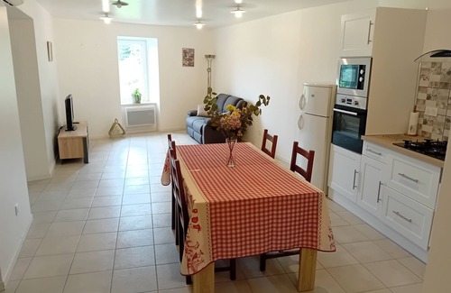 Saint-Genest-de-Bauzon House | Gîte Sud Ardèche La Chèvrerie (CLIM)