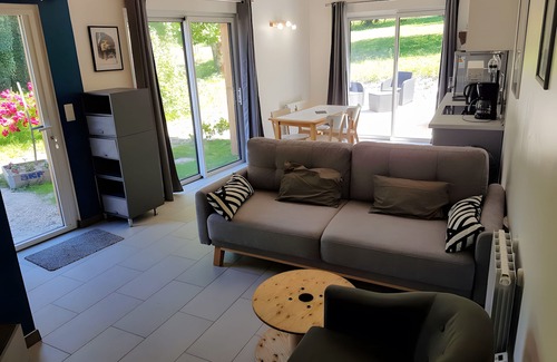 Baron House | Gîte Tulipier - La Grange aux Arbres