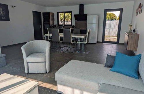 La Begude-de-Mazenc Villa | Gîte Zenevasion de 100 m² Avec 3 Chambres en Drome Provençale