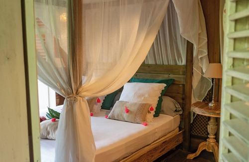 Marigot Bed & Breakfast | Gîtes Bougainvilliers in Habitation caféière Getz