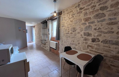 Vire-sur-Lot Bed & Breakfast | Gîtes de la chocolaterie