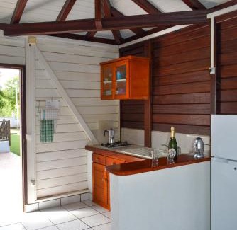 Anse-Bertrand House | Gîtes du Domaine de la Canne à Sucre