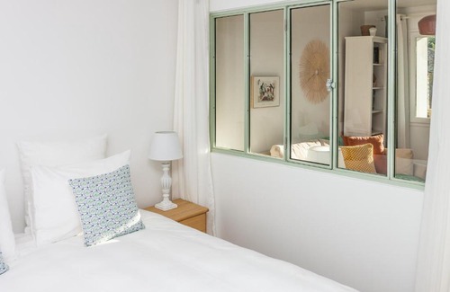 Arbonne-la-Foret House | Gîtes Isatis