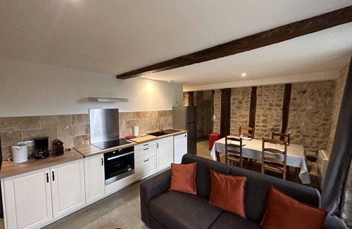Clermont-Dessous House | Gîtes le Founil des Moines »Le Chai »espace Piscine et spa Naturiste
