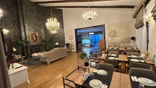 Bornova Hotel | Gül Hanım Konağı Butik otel