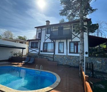 Sapanca Villa | Güler Bey Konağı