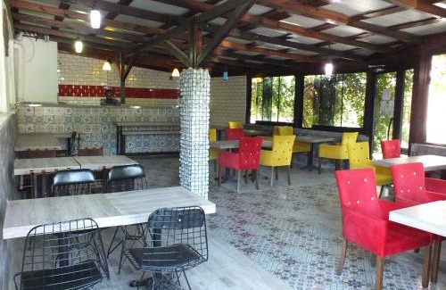 Karahayit Bed & Breakfast | GÜNEŞ APART OTEL