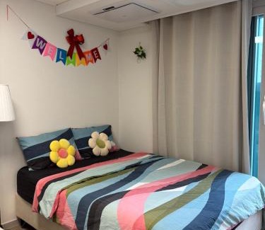 Suyeong-Gu Apartment | g HOUSE